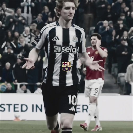 Anthony Gordon Signs for Barcelona!