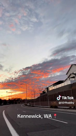 Exploring Kennewick, Washington: A Local's Perspective