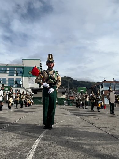 Desafío Leyendas Benito Juárez: Desfile 25 de Abril