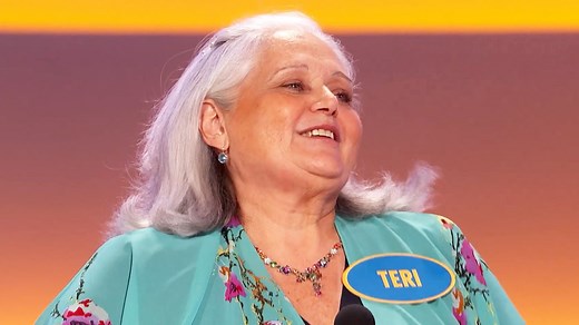 250K views · 177 reactions | Name a reason you suspect your coworker is living in his cubicle...  #FamilyFeud #SteveHarvey | Family Feud | Facebook