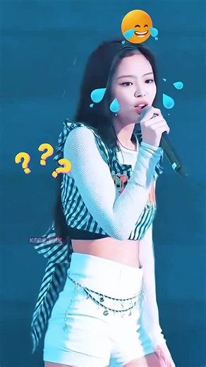 Lisa Helps Jennie Remember Her Rap
