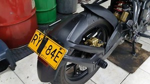 8.7K views · 123 reactions | Que les parece esta modificación??? Este trabajo tiene un costo total de $92.000 !! Pasate ya mismo y personaliza tu moto a tu gusto!! Linea de atención 319 701 0404 | www.kitracing.co | KIT Racing | Facebook