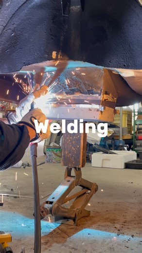 H.K First Engineering on Instagram: "Battery Box repair🪚 #classicmini #mini #rovermini #classiccars #クラシックミニ #ミニ #ローバーミニ #クラシックカー"