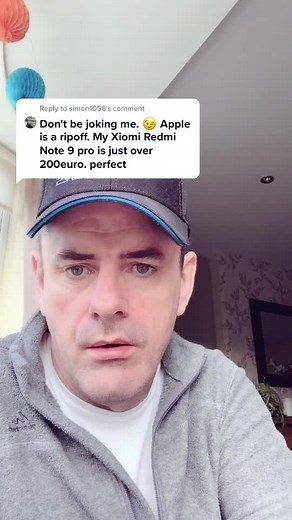 Displaying the Samsung Galaxy Note 9 in Detail