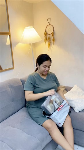 16K views · 164 reactions | Advance Father's day Surprise for Daddy! May natuwa ding bata! 﫶華 @homebless_ph #HomeBless #5ABedTech #5ABedding #fyp #bedroomessentials #bedroominspo #bedroomdesign #bedding #MommyCols #MommyColsApproved #TiktokMom #MommynKurty | Mommy Cols & Fam | Facebook