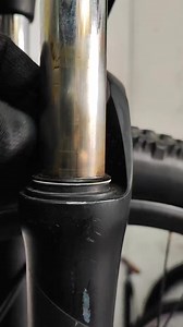 633K views · 10K reactions | Mantenimiento a suspensión Sr Suntour. ASMR #asmr #Suspensión #bike #cycle #mtb | Figueroa Bike Repair | Facebook