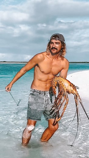 Elayna Carausu on Instagram: "NEXT WEEK 🦞🍽🌴 Brace yourselves as we attempt to catch and cook a couple of seriously MASSIVE crawfish!! along with a few other things. *this video was filmed prior to the closing of crawfish season here in the Bahamas on April 1st. We’re hitting the water with Jack and Fran @b2badventures @francesca_pusceddu once again, this time for a different adventure. #sailinglavagabonde"
