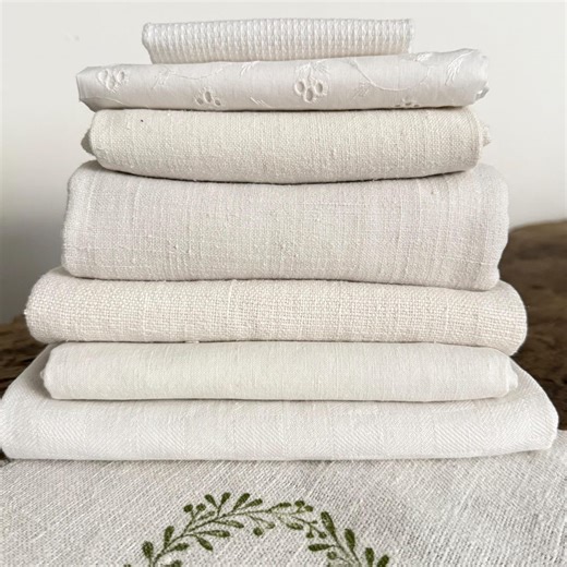 1lb Bundle of French Antique, Vintage Linens for Craft Projects, Journaling, Embroidery, Slow Stitching, Linen Fabric, Dyeing - Etsy