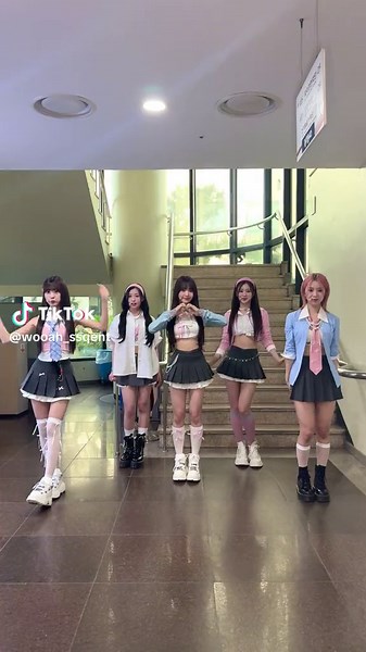 Cotton candy BLUSH🌸 #WOOAH #우아 #BLUSH #블러시 #WOOAH_BLUSH #BLUSH_challenge #블러시챌린지 #NewMusic