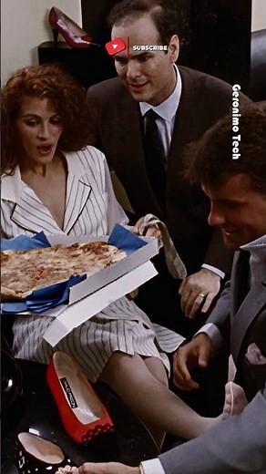 ...who ordered the pizza! 🍕 😉 From the movie Pretty Woman #juliaroberts #shortcinema
