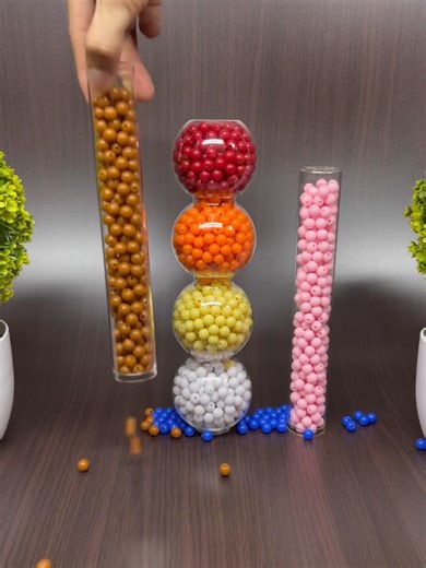 Reverse Flow of Beads: Visual and Audio Bliss