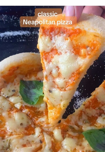 Classic Neapolitan Pizza Recipe For Homemade Delight