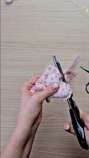 Free Printable Heart Sewing Pattern | Easy DIY Fabric Heart Tutorial