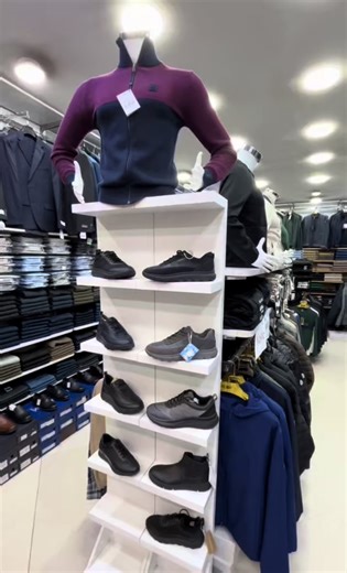 🔥 GEOX – SOLDES EXCEPTIONNELLES SUR LES CHAUSSURES 🔥 Profitez d’une offre spéciale sur une sélection de chaussures GEOX pour homme : • Confort et respirabilité GEOX • Designs modernes et élégants • Qualité premium pour un usage quotidien 💥 Ancien prix : 19.800 DA 💣 Nouveau prix : 12.000 DA فقط ! ⏳ Quantités limitées – Offre à ne pas manquer 📍 Adresse : 312 Parc Ben Omar, Kouba 📞 Contacts : 0772 83 53 41 0791 06 01 07 ✨ Produits originaux – Offre valable en boutique #GEOX #Soldes #Promo #Ch