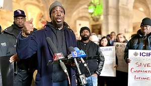 Axing guaranteed income program to fill city's deficit will cost Chicago long-term, stipend's advocates say