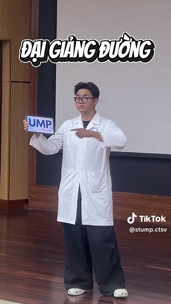 Khám Phá Cơ Sở Vật Chất UMP - Tập 1