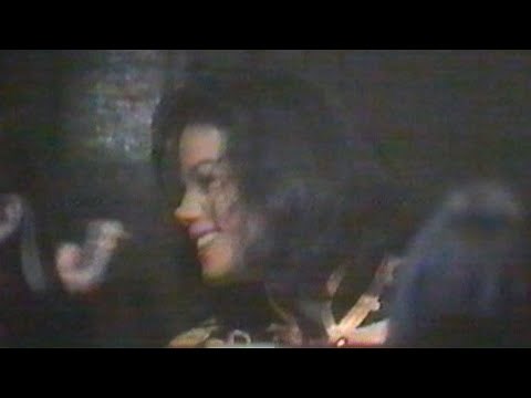 Michael Jackson & Lisa Marie Presley @ ELVIS tribute 1994