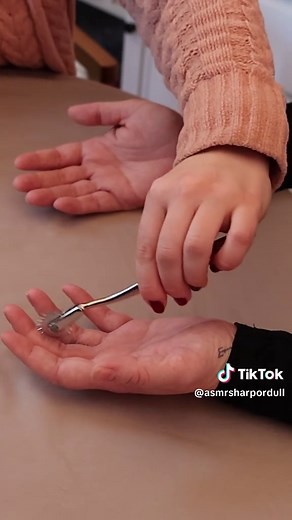 Sharp or Dull Test Challenge in ASMR