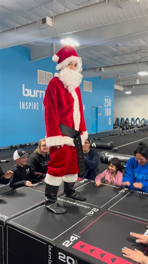 Say less 😄🎄 Santa understood the assignment 🧑‍🎄💃 Buddy the Elf energy ✔️ Burn Boot Camp vibes ✔️ Entire room cheering ✔️ Proof that fitness can be FUN—especially during the holidays. We train hard, laugh harder, and celebrate every win together 🔥✨ If your gym doesn’t have Santa dancing… are you even working out?! 🎅🎁💪 #christmas #santa #burnbootcamp | Burn Boot Camp - Fayetteville, NC