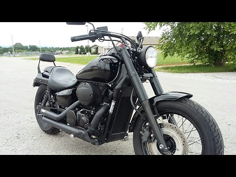 2010 honda shadow phantom with vance and Hines exhaust!