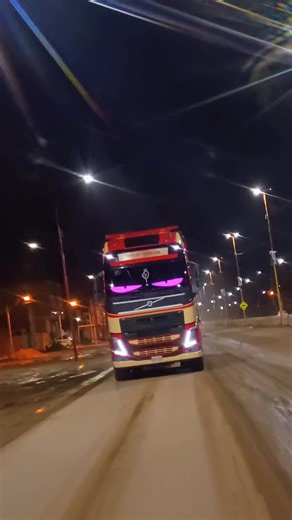 🚚 ¡Ojitos LED para camiones, personaliza tu ruta! - 90cm x 19cm, ¡impacto total! - Conexión USB, fácil y rápida - Engomados Resistentes al agua - Cambia diseños y colores por app, ¡al instante! ¿Quieres destacar en la carretera? 💡 Envíanos un mensaje para más información y pide tus ojitos LED ahora! 📱695.88.526🇧🇴 #OjitosLED #Camiones #oruro_bolivia🇧🇴 #Camioneros #LED