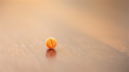 Candésartan : indications, posologie, effets secondaires