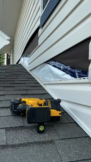 115K views · 417 reactions | This video shows how the siding removal...