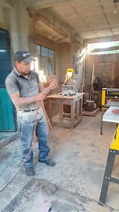 3.3M views · 11K reactions | Cuando te sopleteas despues de cada jornada,ya sea que lijes o cortes madera! Excelente inicio de semana mí gente . . #carpinteriavalencia #humor #sopleteado | Carpintería Valencia | Facebook