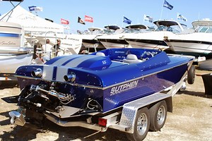 Keep it Straight: Steering for Sterndrives — Wave To Wave