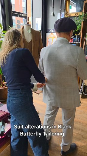 In order to improve the fit of a suit we will pin the jacket so that we can open and close the seams restitching any excess fabric and the suit fits perfectly. By taking in the sides seams fabric the waist can be shaped to perfectly show off your shape, yet still have a slight blaze over the hips. #alterations #weddingday #blackbutterflytailoring #suit #suits #blazer #blazeralteration #flannel #tailoring #alteration #jacketalteration #sleevealterations #blazeralterations #nottingham #nottinghamt