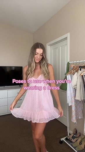 Fun and Girly Dress Poses for Instagram | Pose Inspiration