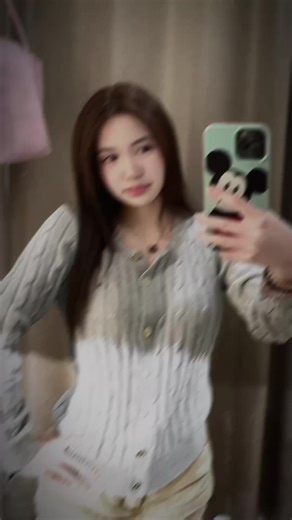 Nữ chính lành lặn và nam tai biến