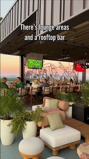 This is Scottsdale’s tallest rooftop 😯 Allegra Rooftop Pool & Bar at The REMI Scottsdale brings