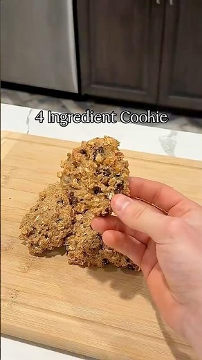 Healthy Oatmeal Cookies (4 Ingredients)