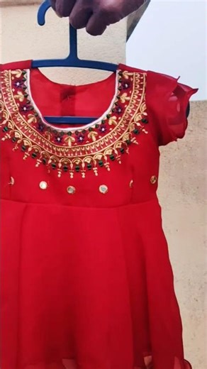 trendig frocks #embrodering #shortvideo #vairalshorts #youtubeshorts #ytshorts