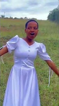 Zainah Singing Like Never Before—Nabaye Umwe N'Imana #worship #gospel