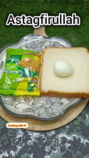 bread noodles roll #food #viral #shortsfeed #shorts #tranding #viralvideo #shortvideo #viralshort