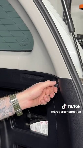 Optimizing Storage with Molle Panels in a 4Runner