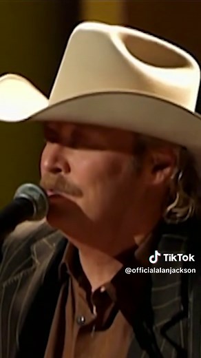 Alan Jackson: I Love to Tell the Story