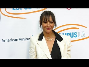 Rashida Jones attends "Cuisine For A Cause" by Lupus LA