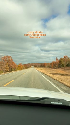7.9K views · 1.3K reactions | Leaf a comment if you recognize this drive or if you got to enjoy some pretty fall scenery this weekend!  #autumn #fallleaves #fallvibes #fallfoliage | Cherokee Nation | Facebook