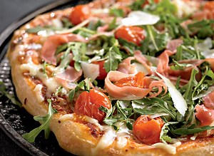 Arugula and Prosciutto Pizza
