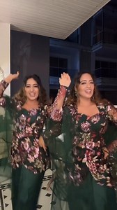 42K views · 375 reactions | Chinki Minki join the Thumak Thumak trend with their twin energy and killer moves! chhoriyan chali gaon, Relality Show, Celebrity Style, Surabhi Mehra, Samriddhi Mehra, Telly Talk India | Telly Talk India | Facebook