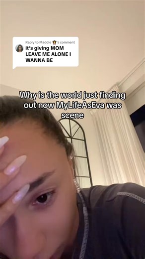 Replying to @Maddie 🧛‍♀️ #greenscreen i made a “photography company” at 13 called ADORKABLE EVA PHOTOGRAPHY AND EDITING and offered to edit scene pixs for friends 😭😭😭 #scene #emo | Eva Gutowski