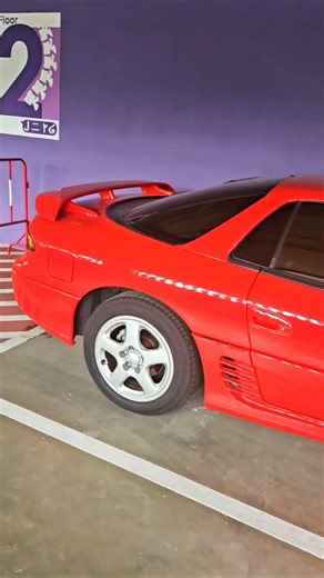I haven't seen one of these in decades. #mitsubishi #3000gt #gto #jdm #90s