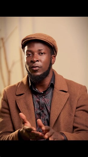 Mastering Photography Poses for Natural Moments