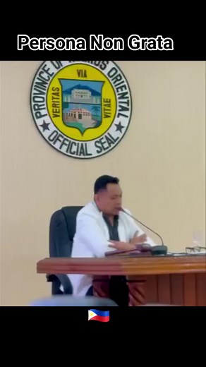 Approved in Mass: Persona non grata Philippine looper Ferdinand Dela Merced was declared Persona Non Grata by the Provincial board in the province of Negros Oriental today November 10, 2025 during the regular session #fbfriendsfollowersviewers #viral2025 #follower #makeitviral #everyonehighlights | Yesac Ong