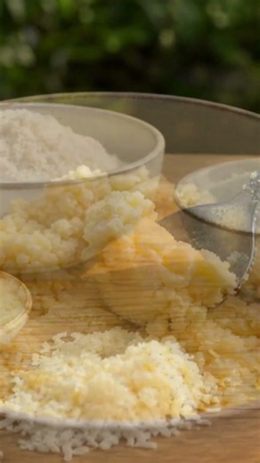 Lemon Coconut Balls | Sweet No-Bake Keto Snack #KetoSnack #KetoDessert