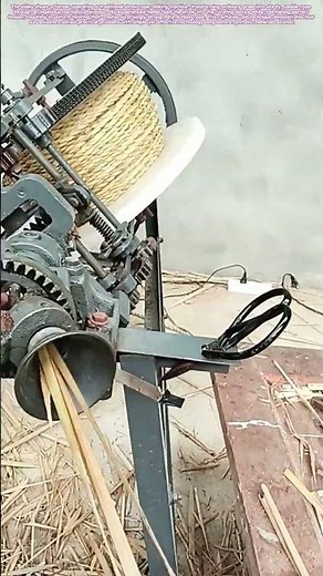 Ancient Craft Revival: How Farmers Make Rope From Scratch