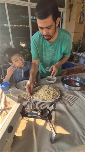So delicious... almost finished already #pobfamily #spaghettinoodles #easymenu #NongPob